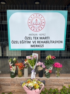 Kurumumuzdan Grntler